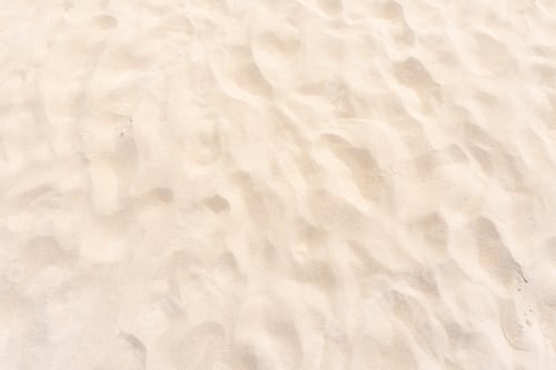 Preview: Fine beach sand in summer sun