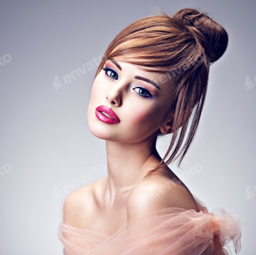 Preview: Beautiful Woman Posing with Professional Makeup and Hair