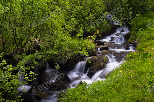 Preview: River in the mountains