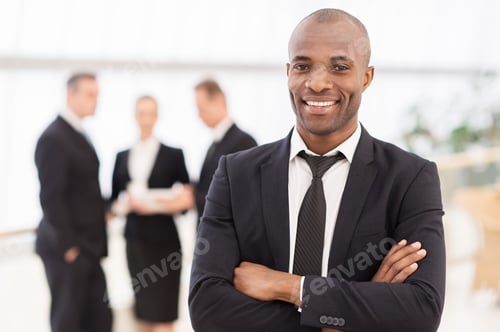 Preview: Confident businessman.