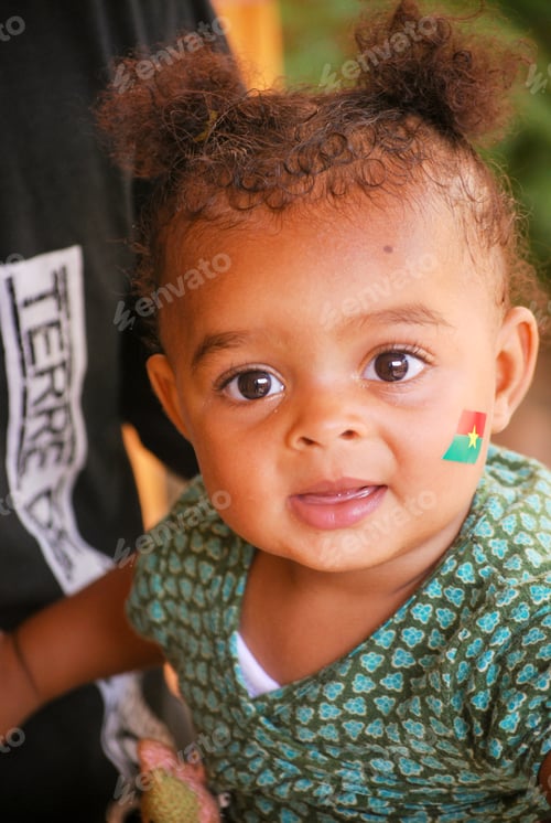 Preview: Little girl supporting het national soccer/ football team