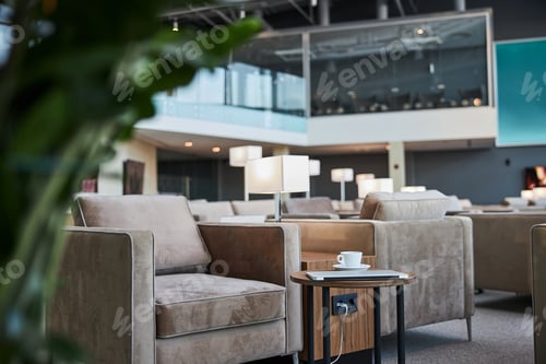 Preview: Charging young gadgets and drinking coffee in the lounge zone