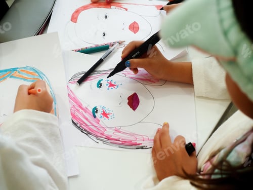 Preview: makeup face, girl drawing