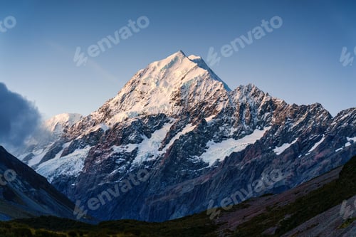 Preview: Mount Cook in blue sky during the dusk at Hooker Valley Track, New Zealand