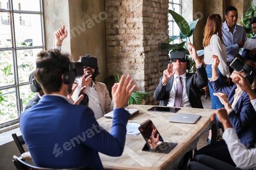 Preview: Group of businessmen using virtual reality for company innovation