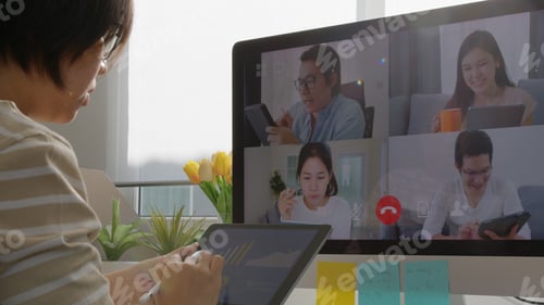 Preview: Group of asia adult people or happy MBA team study online