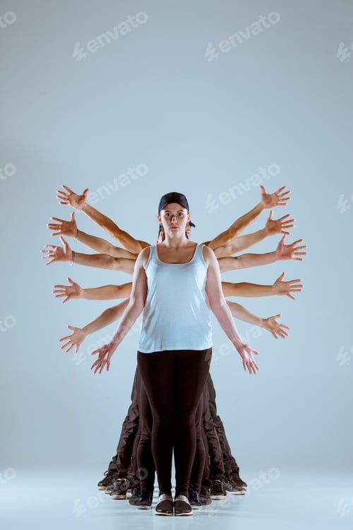 Preview: Group of men and women dancing hip hop choreography