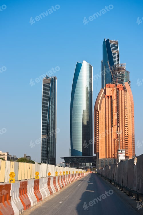 Preview: Abu Dhabi new district with skyscrapers construction