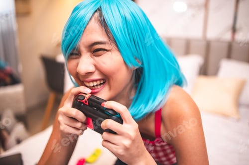 Preview: GAMER WOMAN NIGHT BEDROOM
