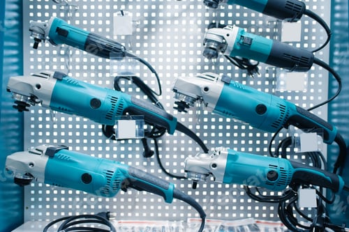 Preview: Showcase with angle grinders in power tool store