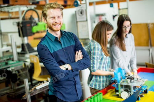 Preview: Young people in the classroom