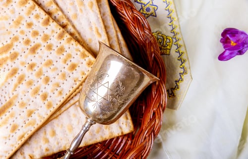 Preview: Pesach Passover symbols of great Jewish holiday. Traditional matzoh, matzah or matzo