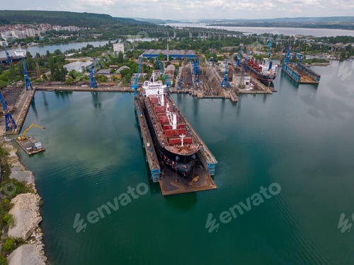 Preview: Aerial view of oil ship tanker and lpg ship at industrial port