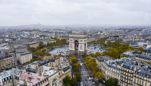 Preview: Aerial view of Arc de Triomphe, Paris