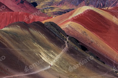 Preview: Rainbow mountain