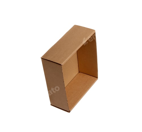 Preview: Cardboard Box isolated
