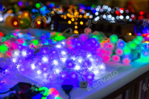 Preview: Christmas decoration closeup, lights, xmas garland