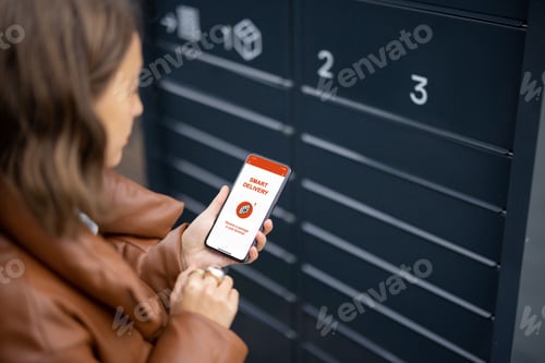 Preview: Woman showing smartphone with smart delivery app