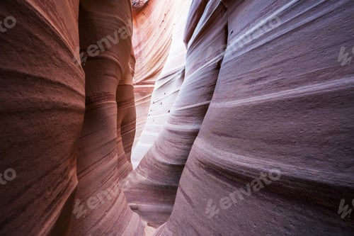 Preview: Slot canyon