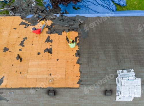 Preview: Removal of old roof replacement with new shingles of an apartment building