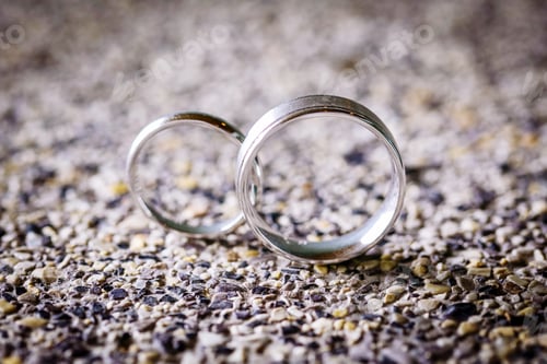Preview: Wedding rings