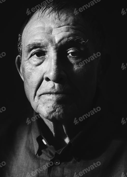 Preview: A portrait of an elderly man