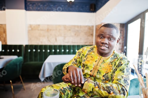 Preview: Friendly afro man