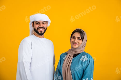 Preview: Emirates people in studio