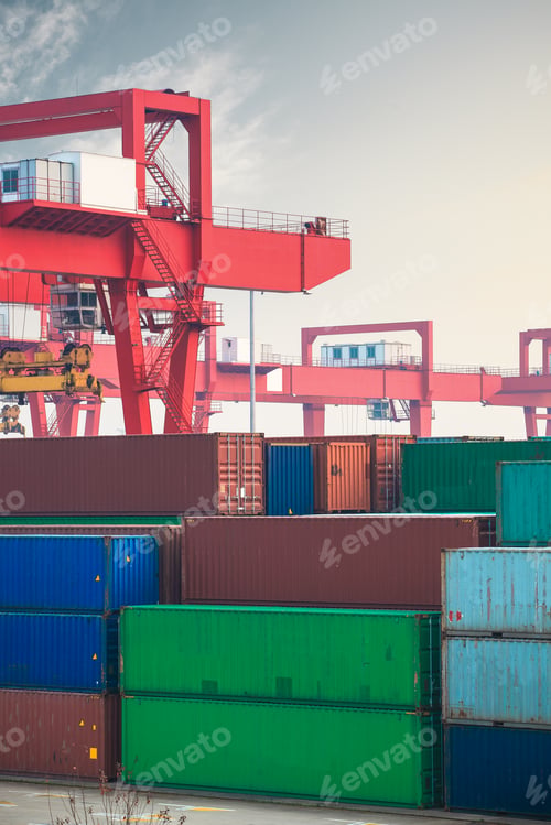 Preview: container terminal and crane