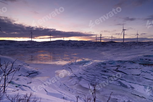 Preview: Scenic view of Swedish Lapland in winter at sunset