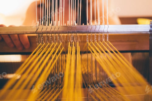 Preview: Weaving loom