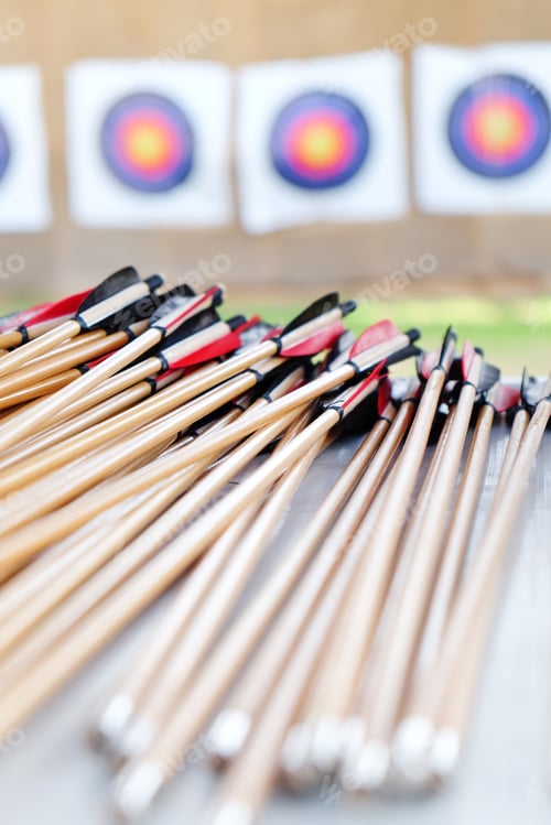Preview: Arrows close up