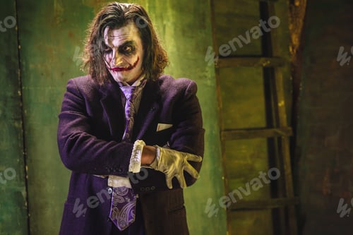 Preview: Bloody Halloween theme: crazy maniak face