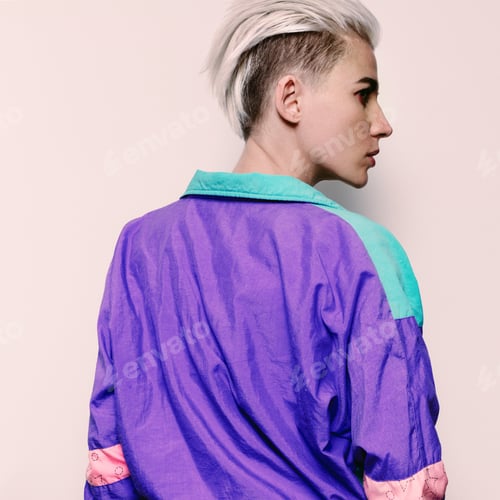 Preview: Stylish Model Hairstyle Trend Vintage Style Rave