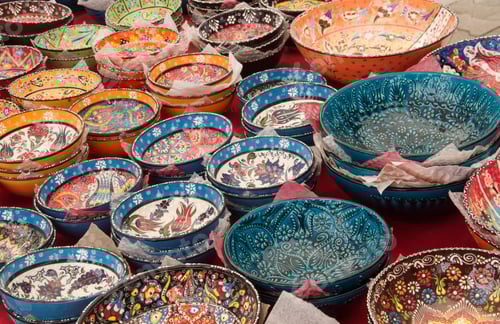 Preview: Colored oriental ceramics. Authentic handmade Turkish ceramic bowls with bright colors