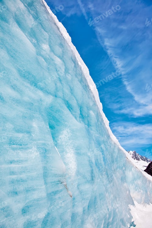 Preview: Mountain glacier