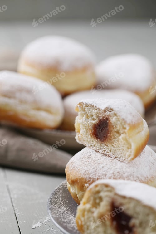 Preview: Doughnuts