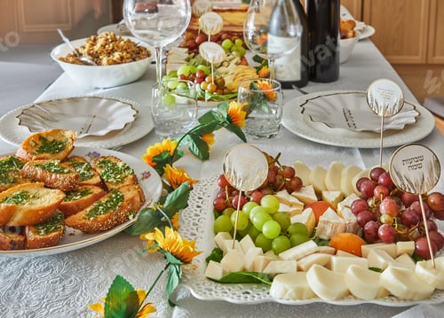 Preview: Festive Shavuot Table Setting with Wine