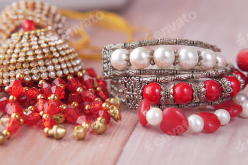 Preview: jewelry, pendant and chain on table .