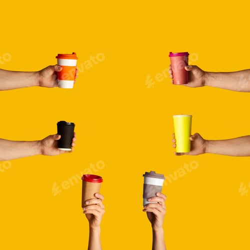 Preview: Male hands showing disposable and reusable cups with beverages on orange background, copy space