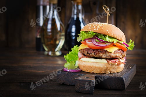 Preview: Hamburger with bacon, turkey burger meat, cheese, tomato and lettuce