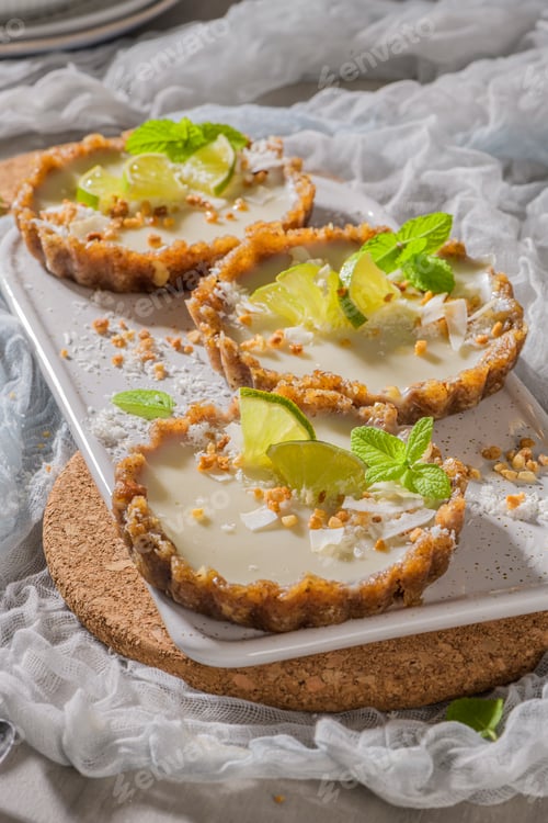 Preview: Lime vegan tarts