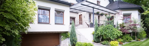Preview: Entrance to luxury villa