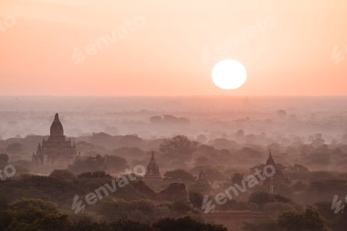 Preview: Scenic view of Bagan at sunset, Mandalay Region, Myanmar