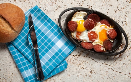 Preview: Turkish Egg with Sausage - Turkish Sucuk