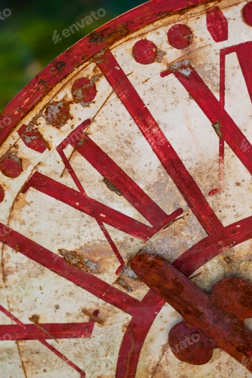 Preview: Old rusty clock in a flea market