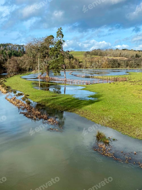 Preview: Floodwater - River Derwent in Yorkshire - England