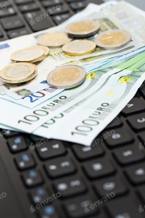 Preview: Electronic device and money