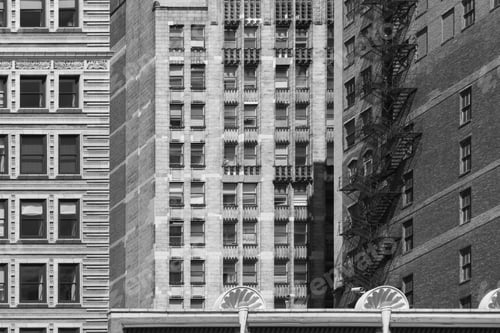 Preview: Building Wall On A Street On Chicago Downtown