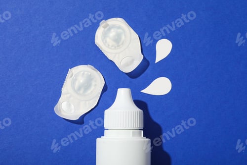 Preview: Contact lenses for eyes with lens liquid